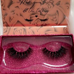 Unforgettable Lashes